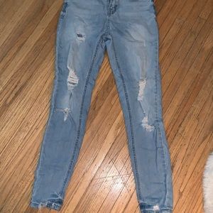 FASHION NOVA JEANS
